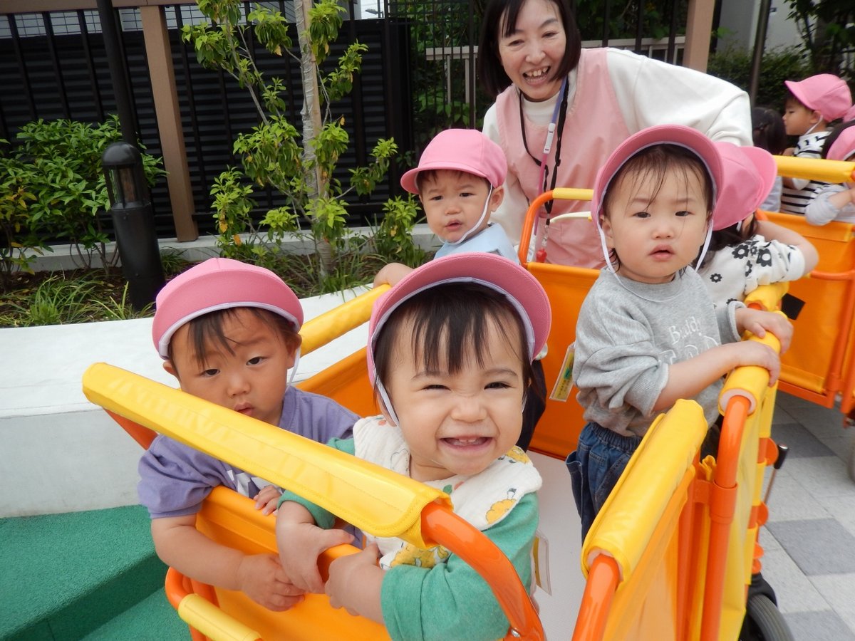 園児たちの笑顔